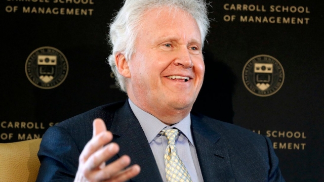 Former GE CEO Jeff Immelt used to have an empty private jet fly next to his — just in case there were delays (GE)