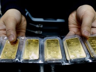 Metals Stocks: Gold extends climb above $1,300, bucking dollar’s move