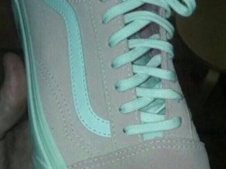 People can’t tell if these sneakers are pink or gray — but there’s a simple way to find the truth