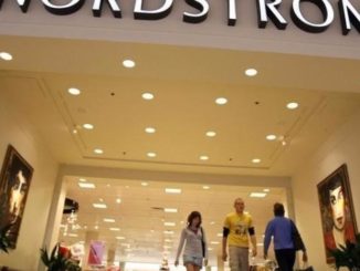 The retail apocalypse just sabotaged Nordstrom’s attempt to go private — and the whole industry is getting hit (JWN)
