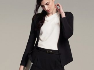 This is the blazer-cardigan hybrid thousands of women are buying for work