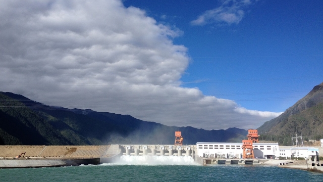 Bill speeding up hydropower dam licensing clears U.S. House