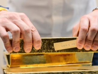 Metals Stocks: Gold churns below key ,300 line ahead of consumer inflation snapshot